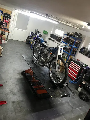 Pat Bikes serwis motocykli